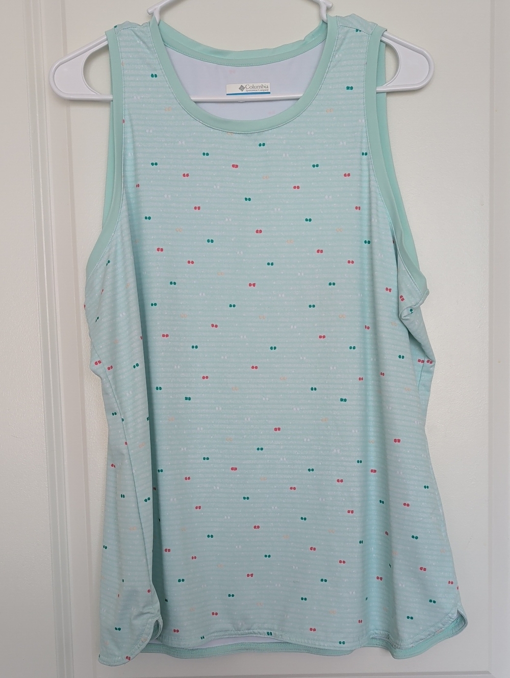 Columbia Women’s Light Mint Performance Tank with Tiny Dot Print